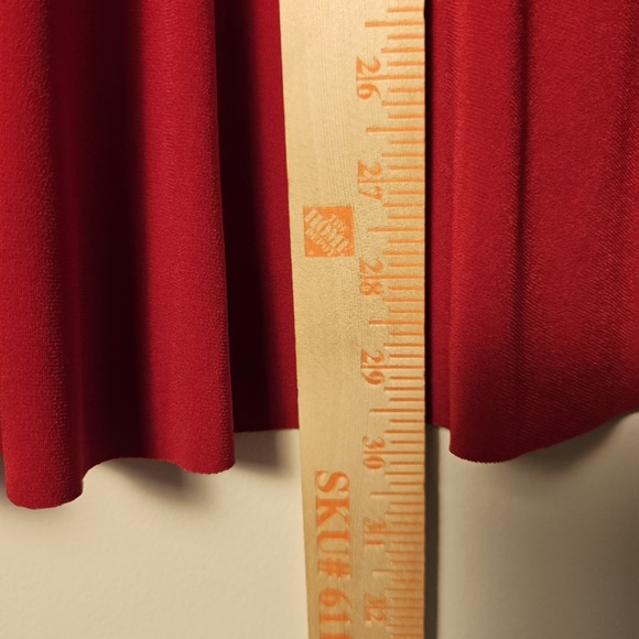 Susan Graver 1X Red Ruffled Long Sleeve Tunic Top Scoop Neck Stretch Liquid Knit - Picture 7 of 7